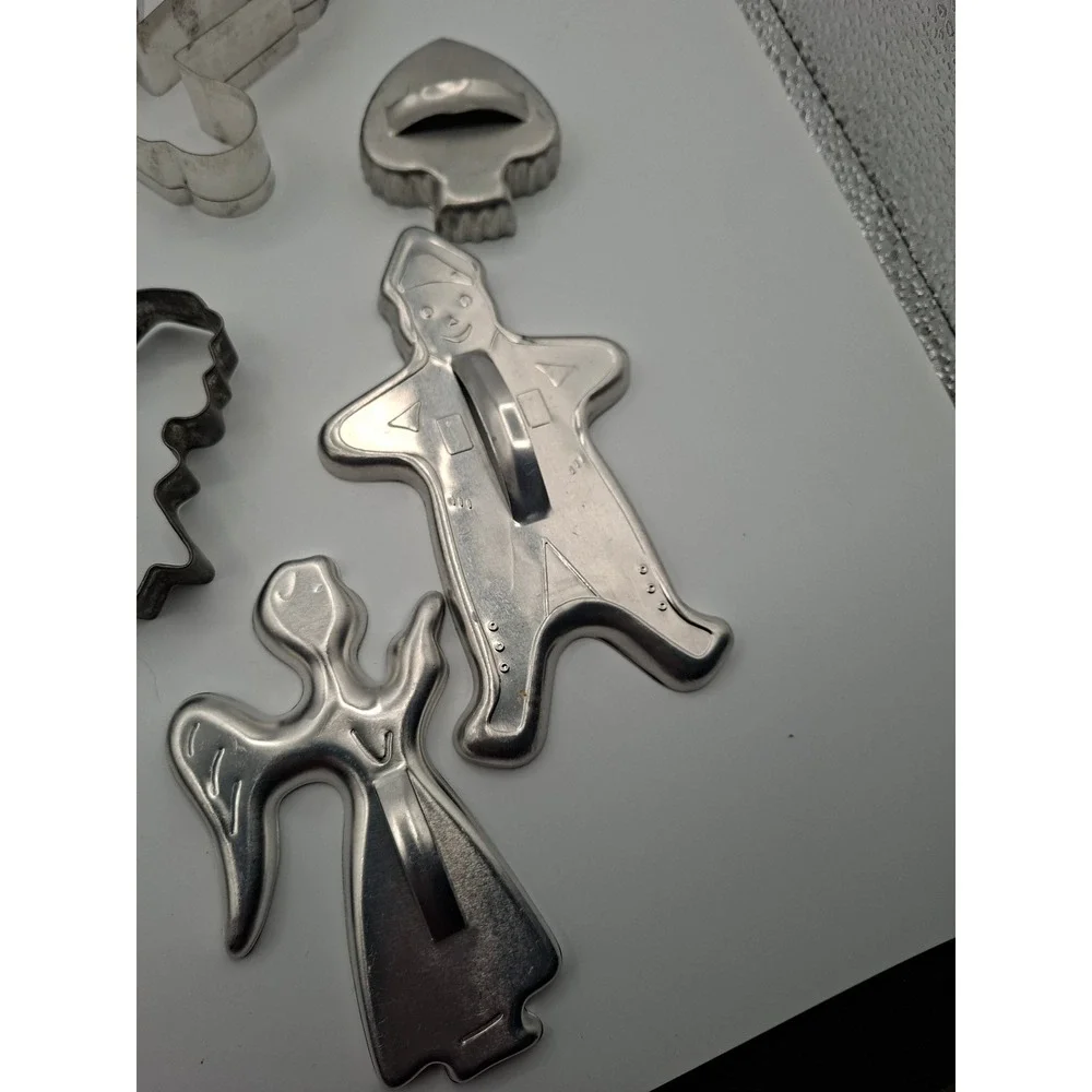 Vintage Metal Cookie Cutter 19 Pc assorted dog bone Angel Reindeer Animals heart
